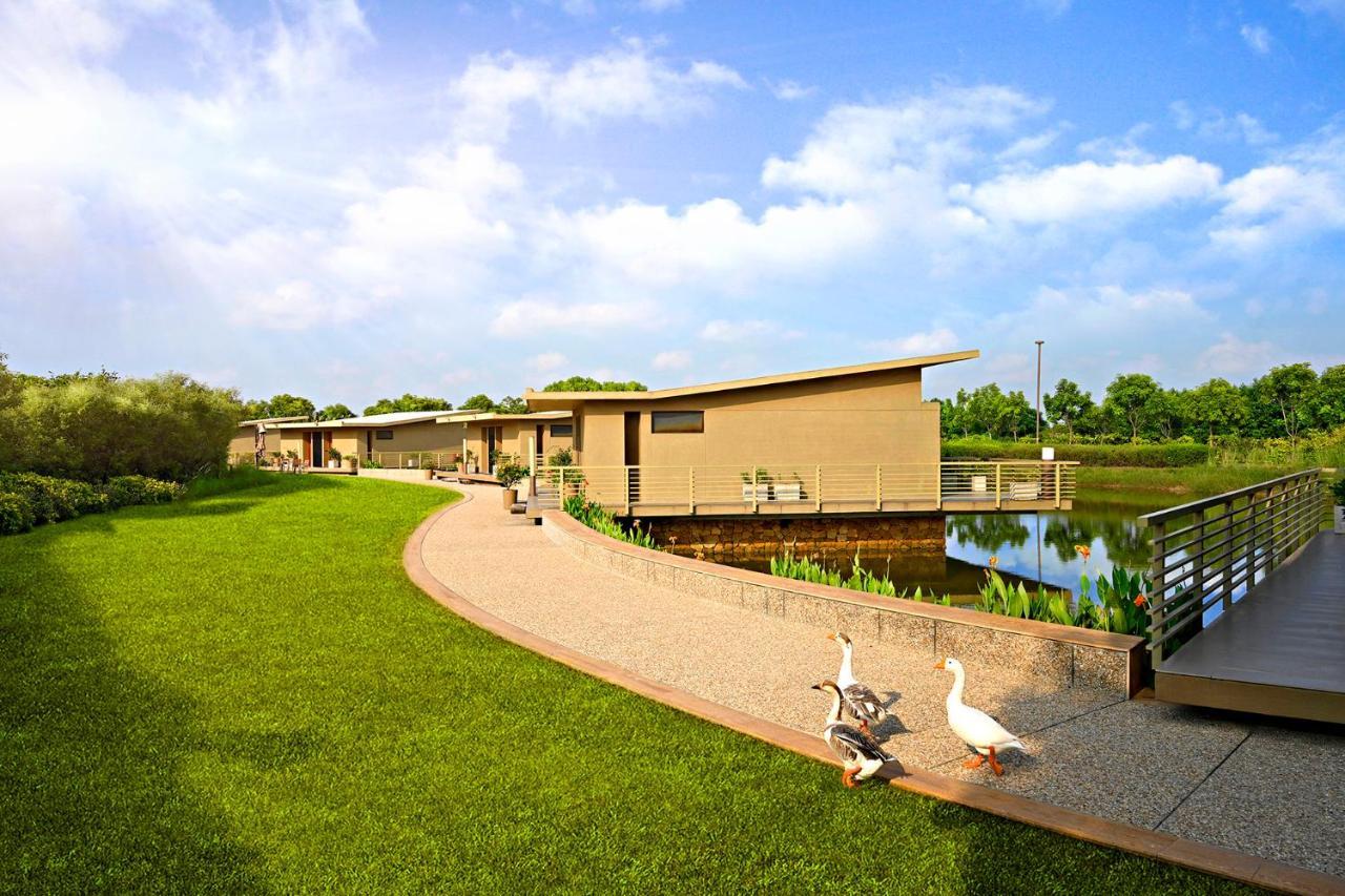 Chor Warodra Life At Repose- Lake Villas Resort & Club מראה חיצוני תמונה