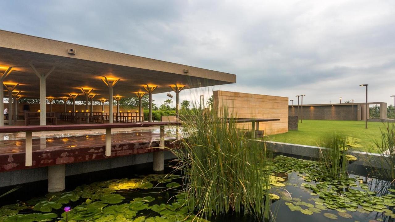 Chor Warodra Life At Repose- Lake Villas Resort & Club מראה חיצוני תמונה